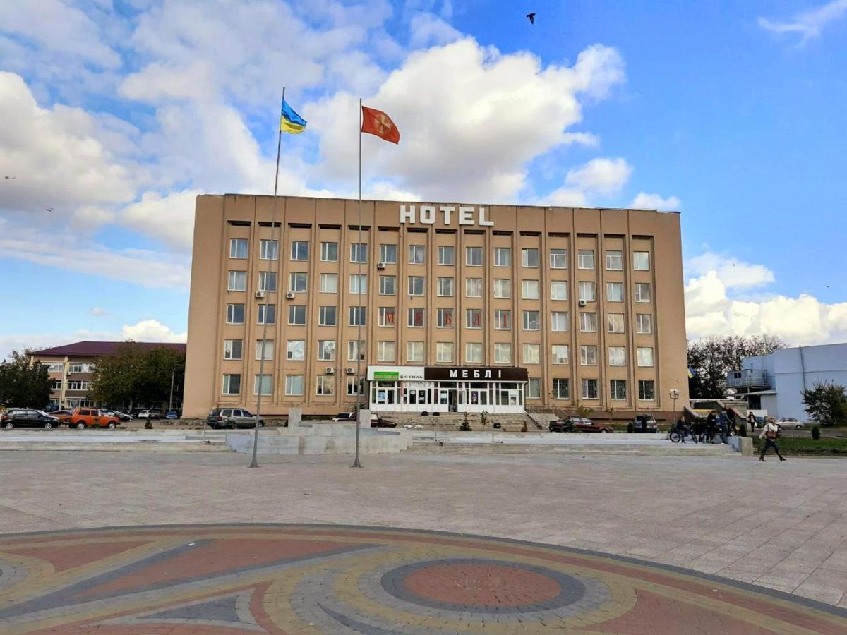 Отель Меридиан Zolotonosha Екстериор снимка